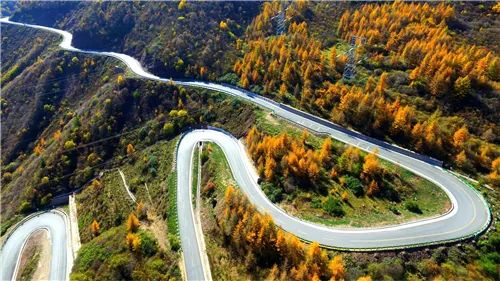 中国旅游市场复苏_旅游黄金周的积极影响_中国国庆假期外媒报道