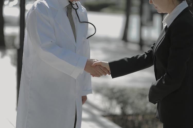 医药代表能拿几个点提成_医药代表提成体系_医药代表高收入秘密