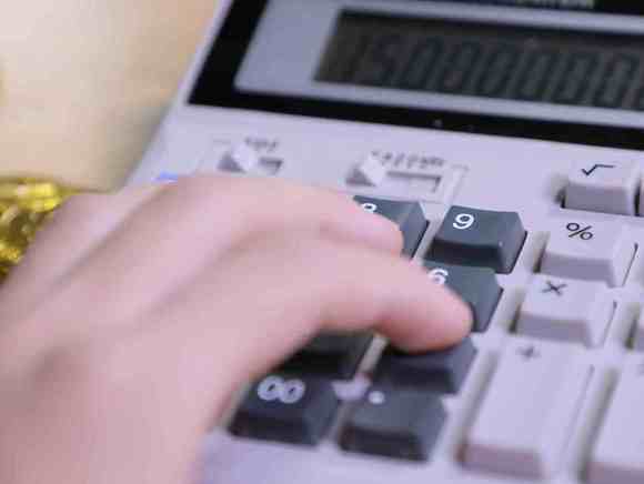 私人公司利润如何提取？提取程序与其他企业有何不同？