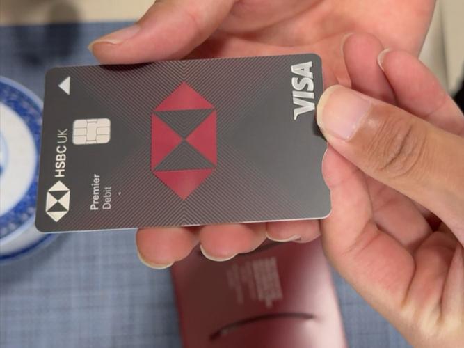 credit debit card_buy now pay later credit risks_BNPL lenders transparency