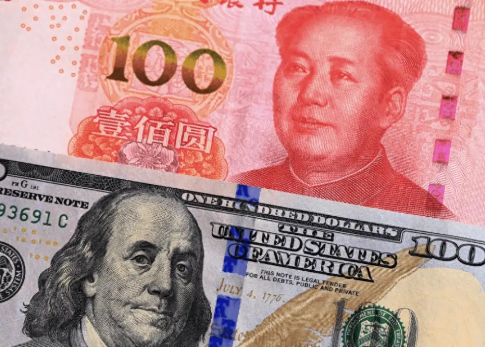 美联储政策利率调整和美元指数的相关系数只有0.04。基本没啥关系！