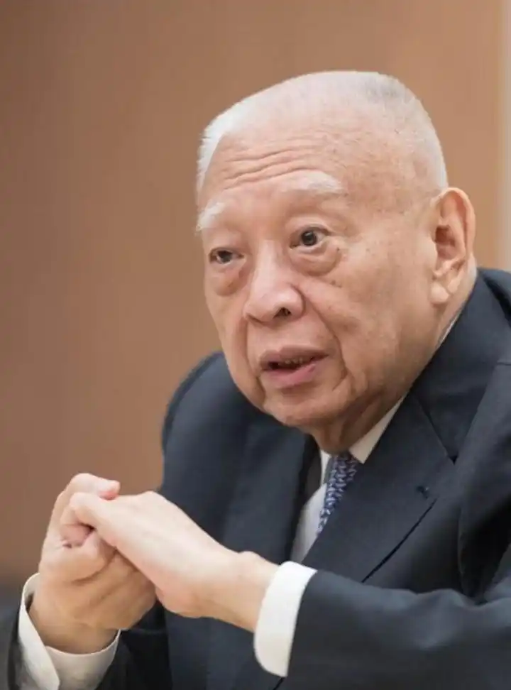 亚洲金融风暴香港险象环生，索罗斯出招香港如何绝地反击？