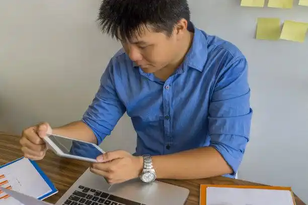 没钱怎么快速挣钱？打工、小本生意、宠物服务等方法来啦