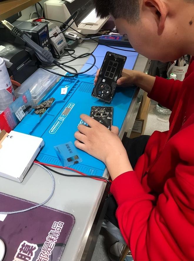 小吃摊创业_低成本创业_没有本钱怎么样创业当老板