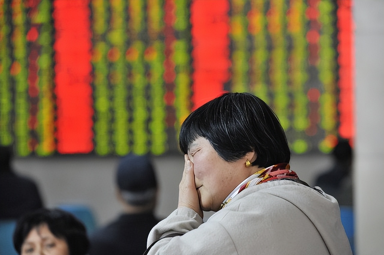 外围市场回暖A股大跌根源_A股5连阴超跌反弹_最新股票行情大盘走势